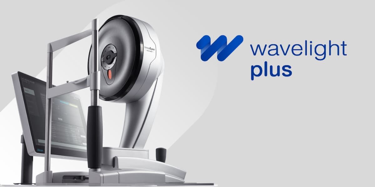WaveLight Plus InnovEyes machine by Alcon